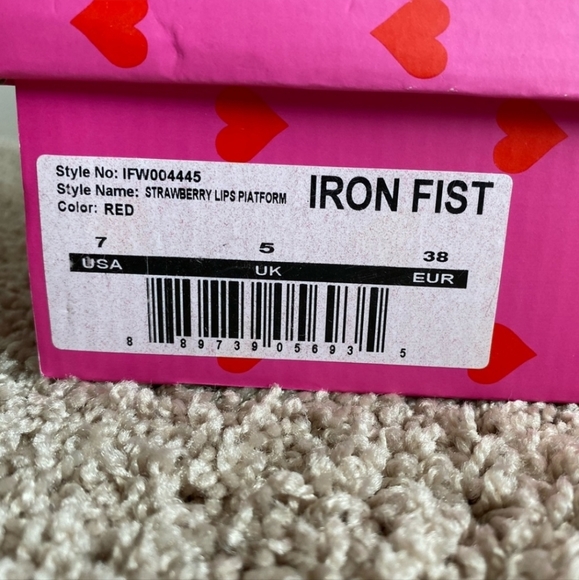 NIB RARE Ironfist Strawberry Lips Platform Heels - Picture 6 of 7